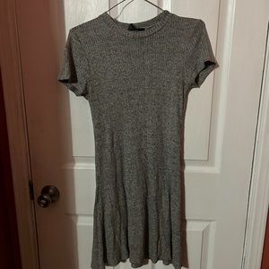 SMALL GRAY KNIT DRESS F21 FOREVER 21 CUTE SKATER A-LINE SKIRT WINTER FALL WOMENS